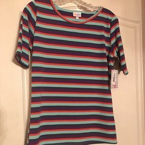 LulaRoe Gigi Top Size Medium